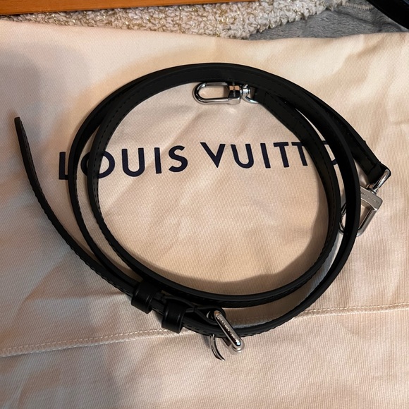 Louis Vuitton Side Trunk - Picture 8 of 11